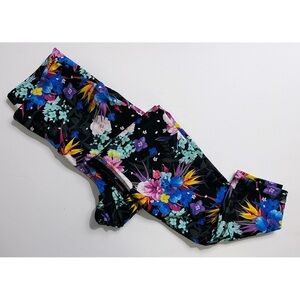 AE x Naito • The Everything Legging Black Floral